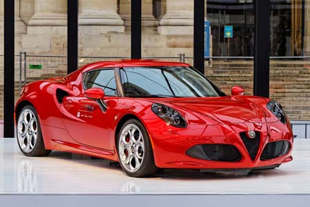 4C  : /images/car/236.jpg