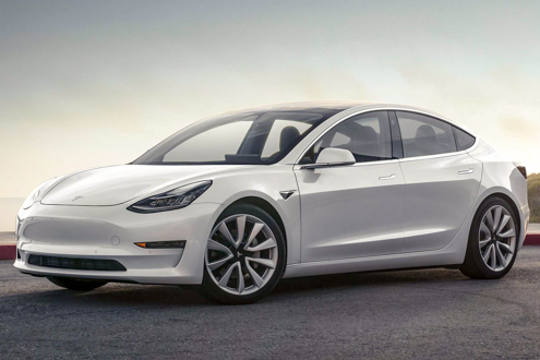 Model 3  : /images/car/386.jpg