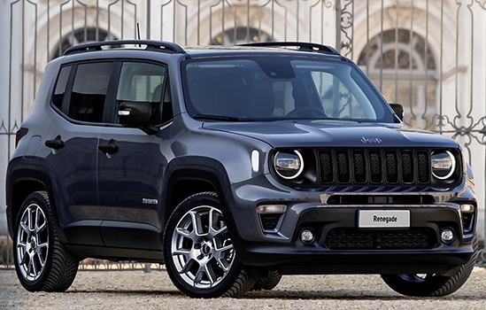 Renegade(レネゲード)e-Hyblid ナビ&TVキャンセル 3AA-BV15(4xeとは異なります)